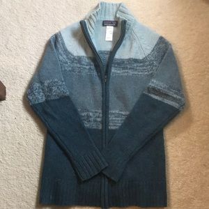 Patagonia full zip 100% lambswool sweater